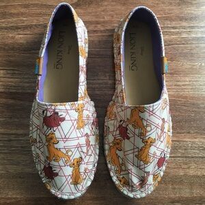 NEW! Lion King Espadrilles Size 9.5 Simba Pumba Timon Disney Handmade by Ubuntu